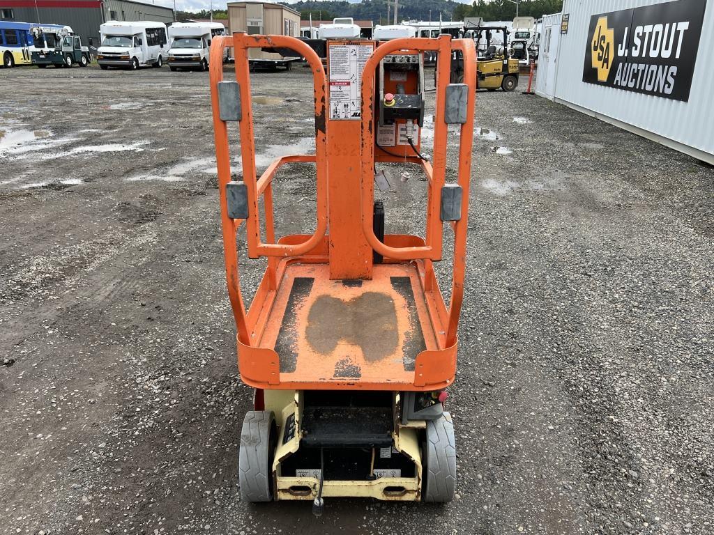 2015 JLG 1230ES Vertical Mast Lift