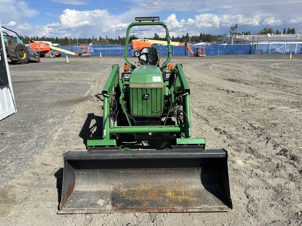 John Deere 855 Utility Tractor