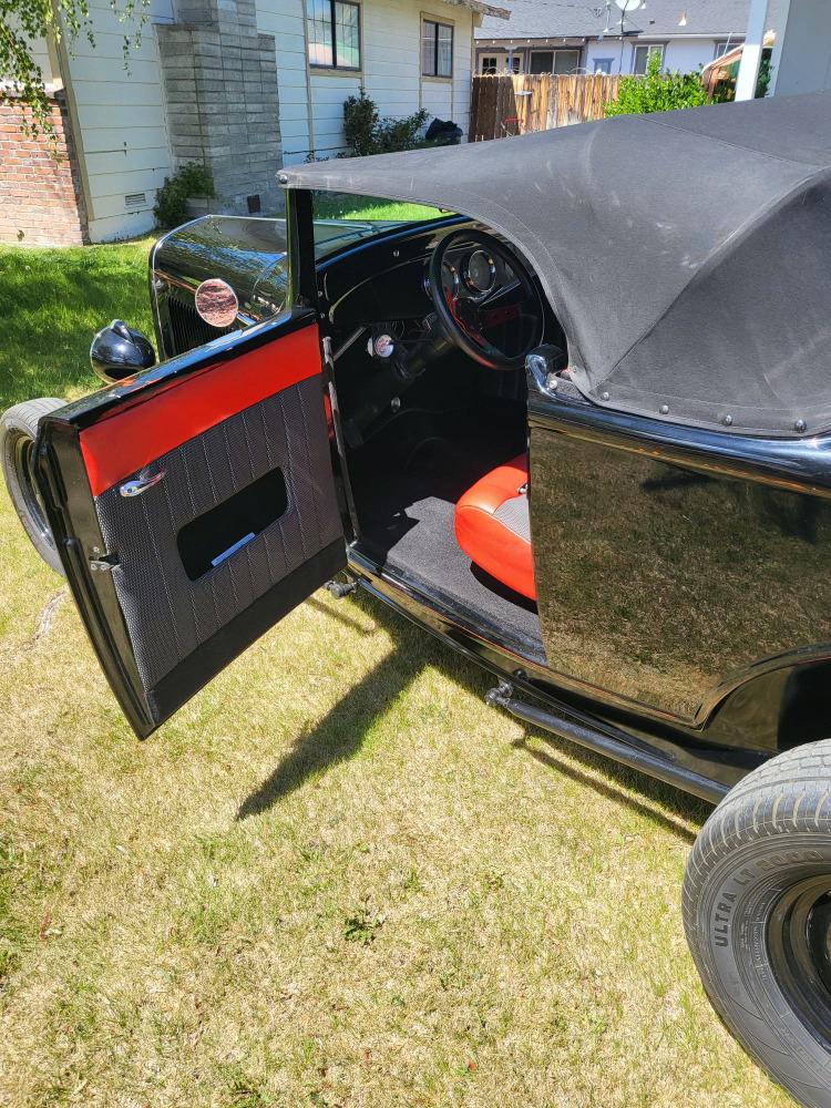 1932 Ford Custom Roadster