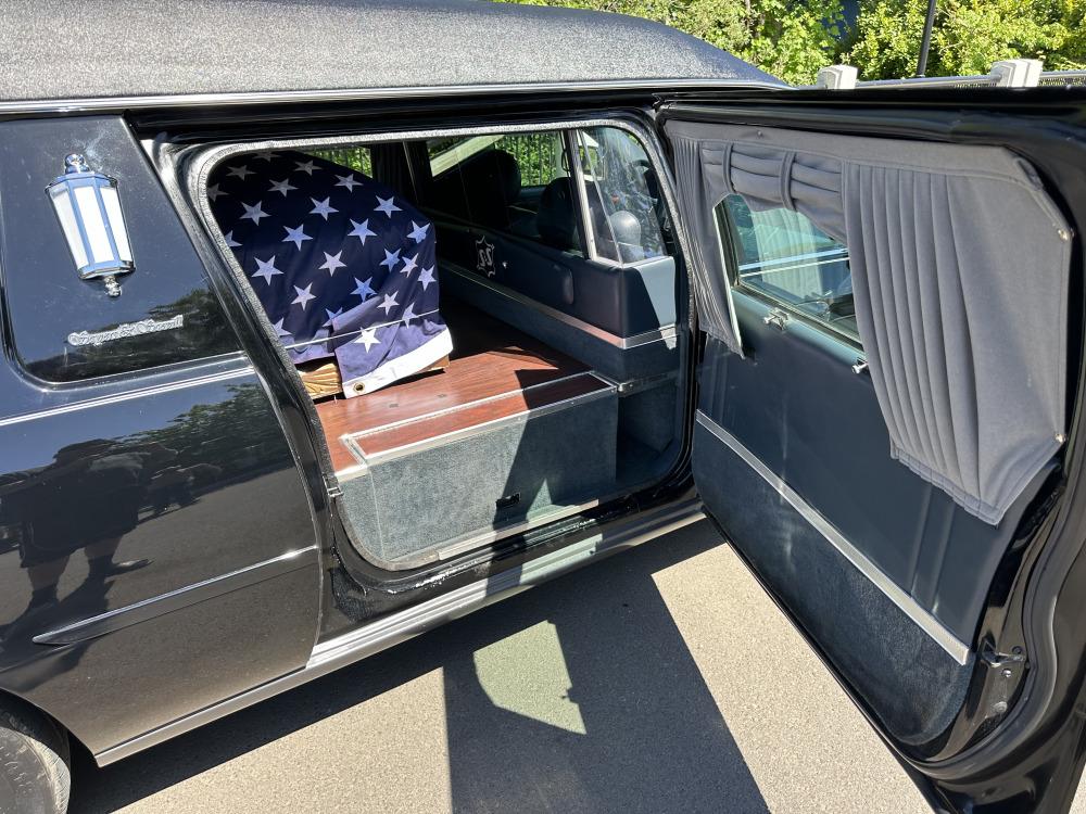 2003 Cadillac deVille Presidential Re-Creation Hearse