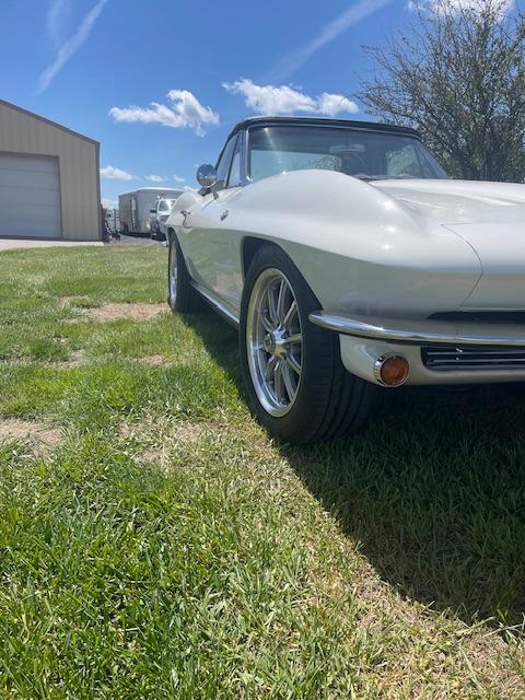 1964 Chevrolet Corvette convertible