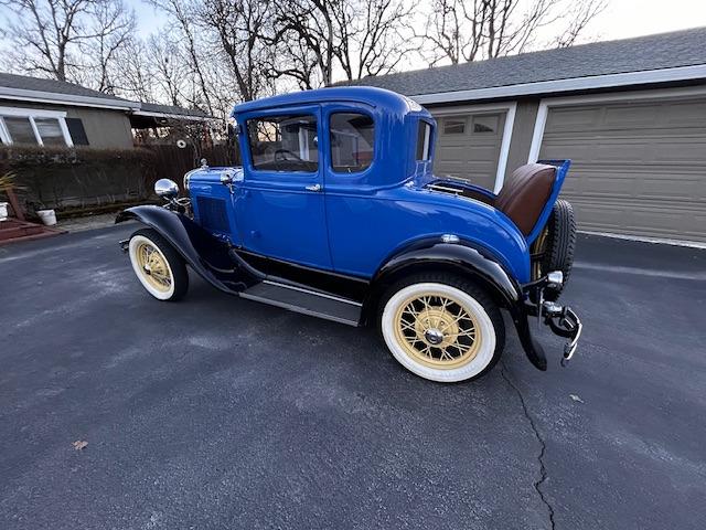 [NO RESERVE] 1930 Ford 5 Window Coupe