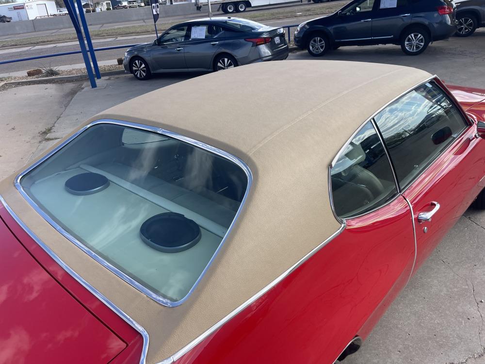 1970 Pontiac LeMans Sedan