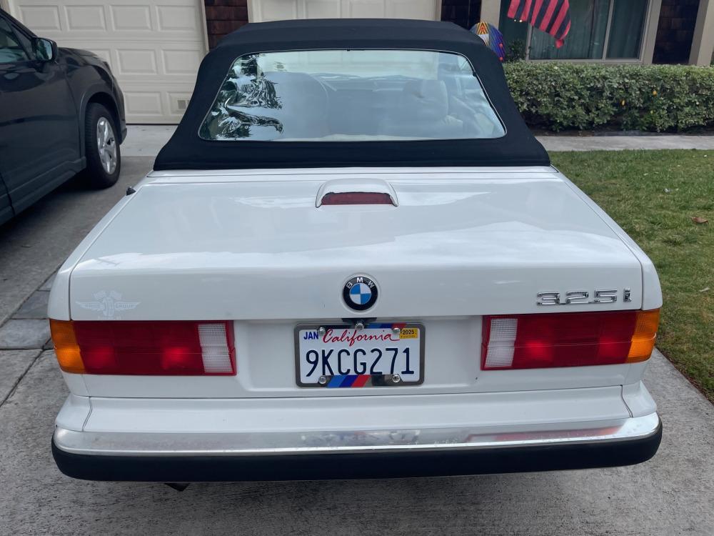 1990 BMW 325i Convertible Coupe