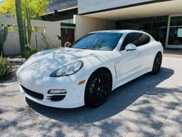 2011 Porsche Panamera 4DR