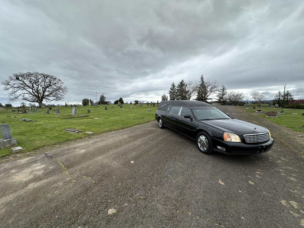 2002 Cadillac deVille HEARSE