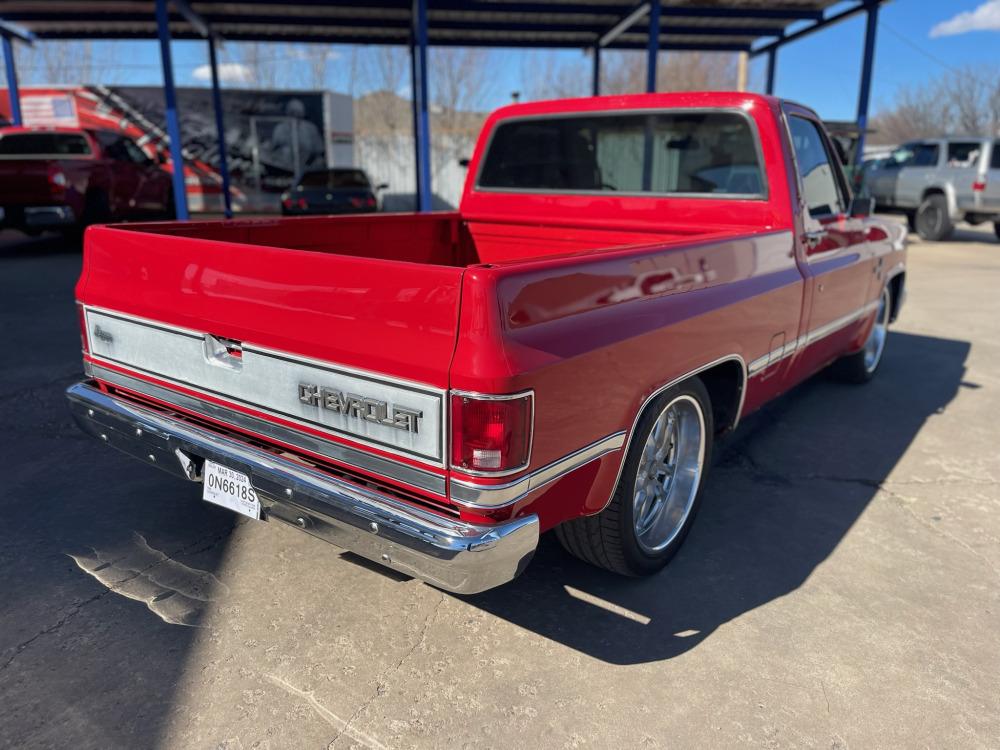 1984 Chevrolet Silverado C10 Short Bed Pickup