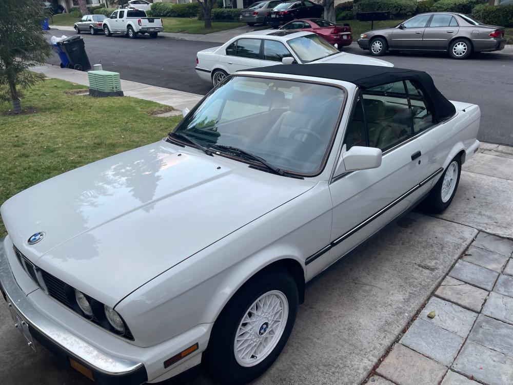 1990 BMW 325i Convertible Coupe