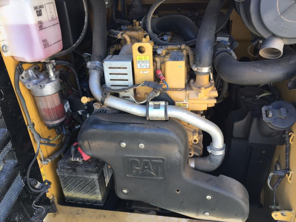 2014 Caterpillar 262D 2-Speed Skid Steer Loader,