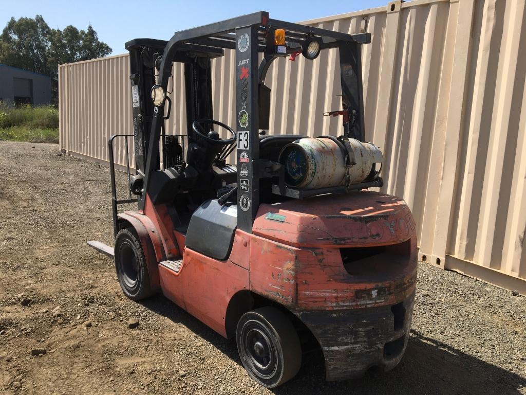 2005 Toyota 7FGU25 Industrial Forklift,