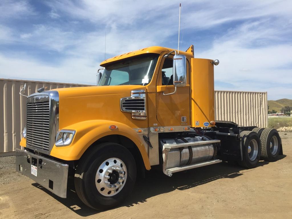 2013 Freightliner Coronado SD Truck Tractor,