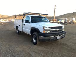 2004 Chevrolet 2500 HD Silverado Service Truck,