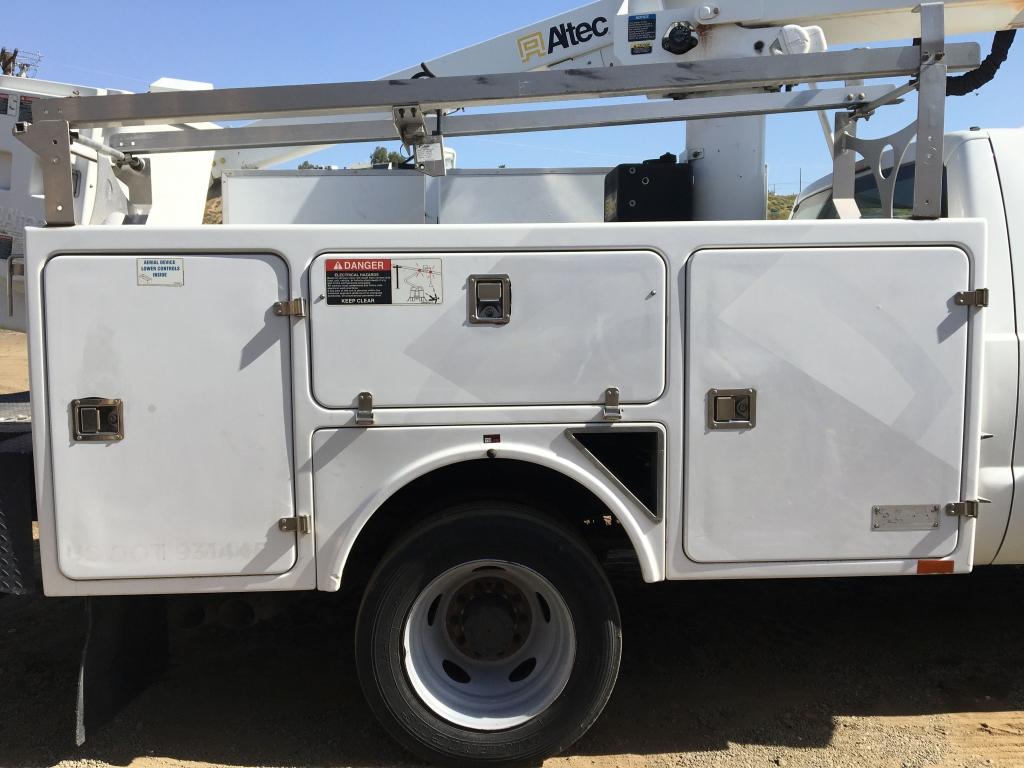 2014 Ford F450 Bucket Truck,