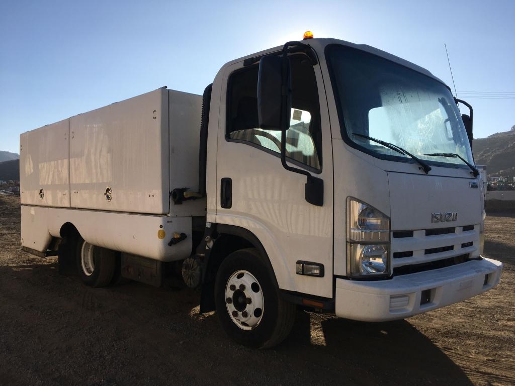 2014 Isuzu NPR Spray Truck,