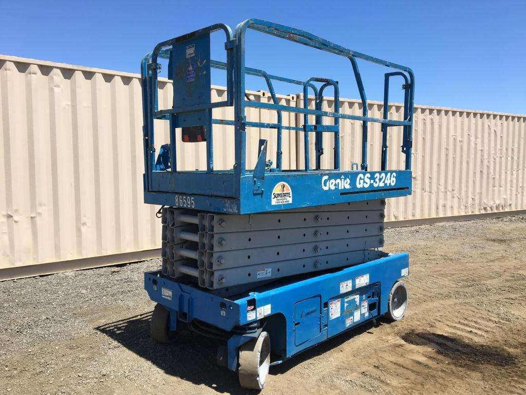 2008 Genie GS-3246 Scissor Lift,