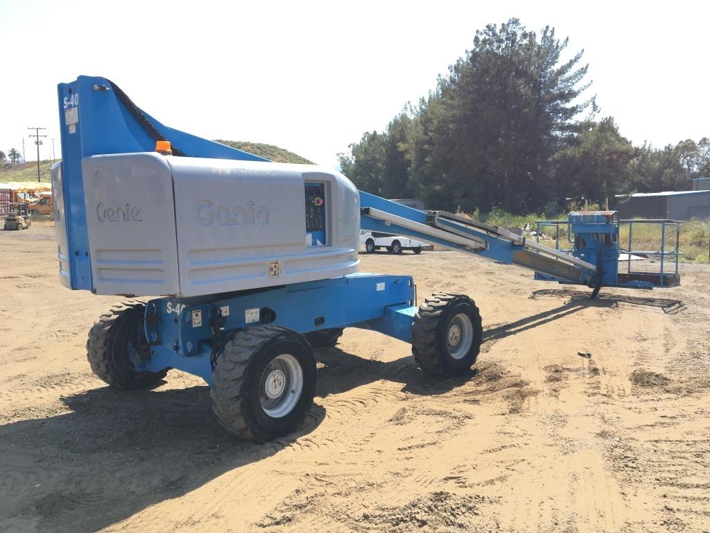 2013 Genie S40 Boom Lift,