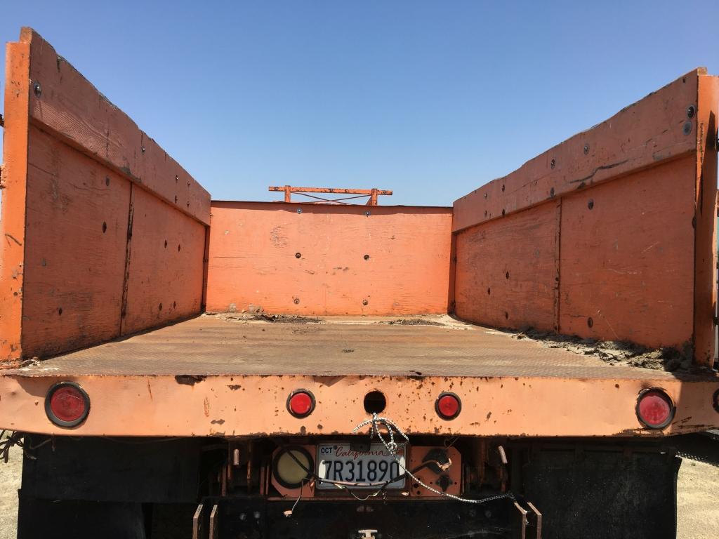 1986 Ford F600 Flatbed Dump Truck,