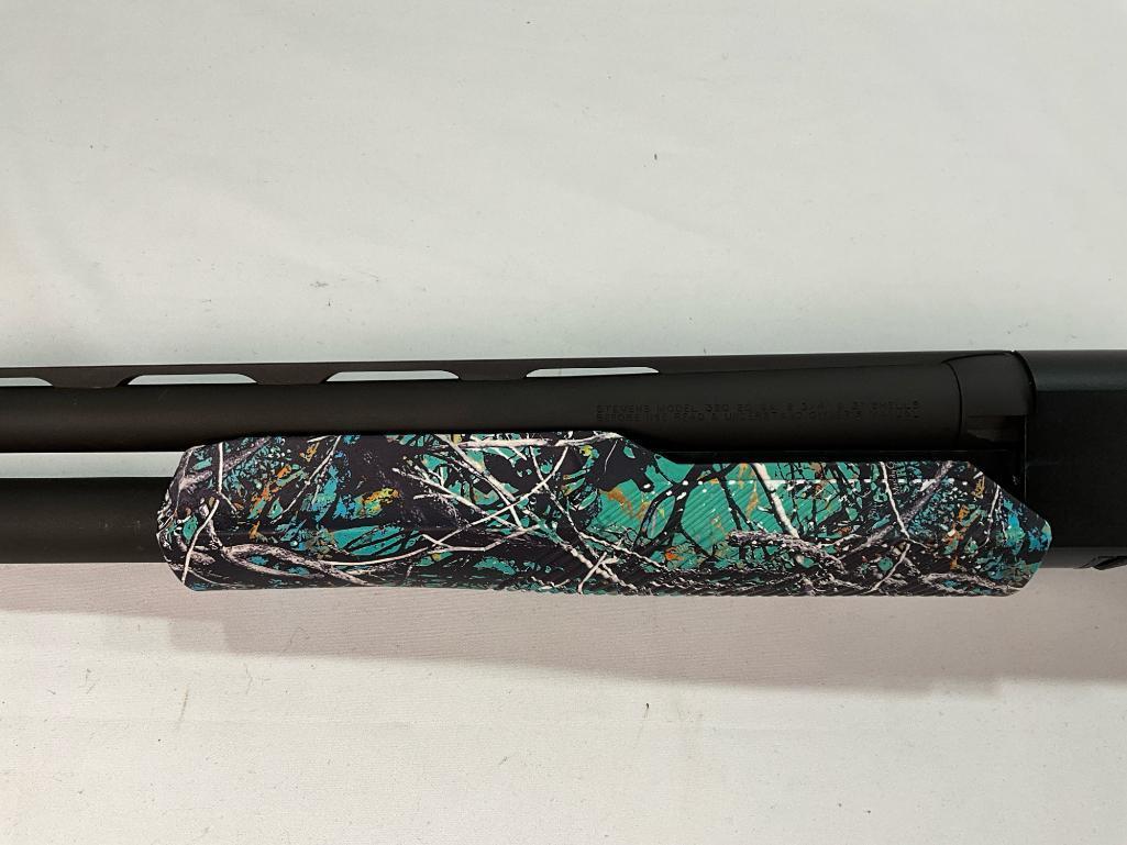 Stevens Model 320, 20 Gauge Pump Shotgun