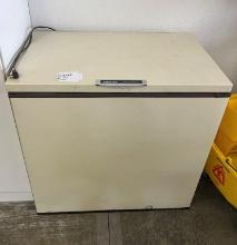 Frigidaire Chest style Food Freezer