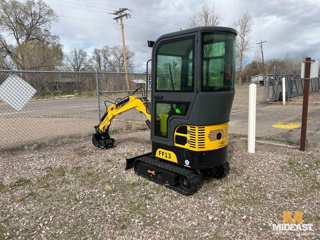 Industrial FF13 Mini Excavator (NEW)