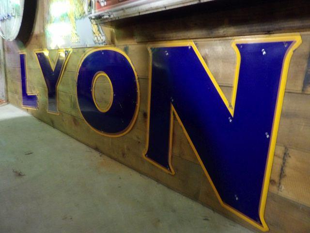 Lyon Transport Porc. Truck Sign