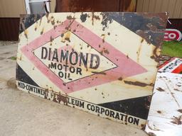 Diamond Motor Oil Porc. Sign