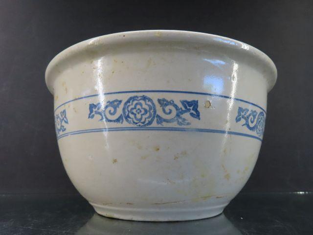 Lot of (3) Western Stoneware Mixing Bowls