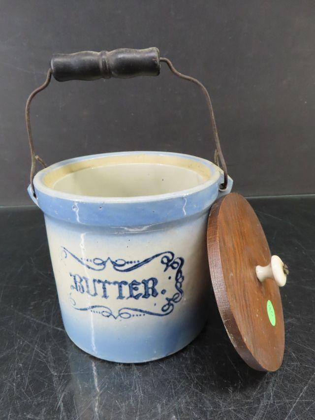 B&W Stoneware Butter Pail