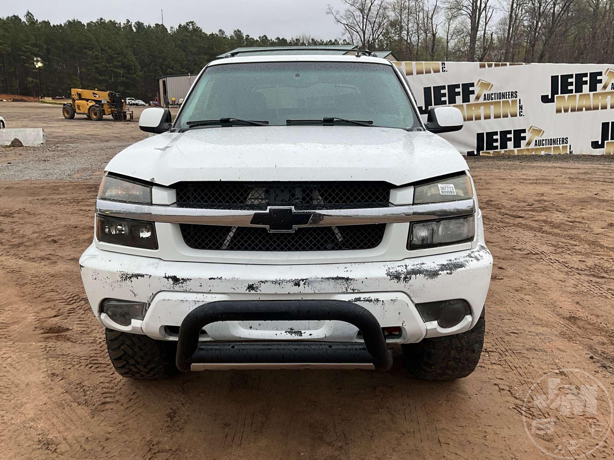 2006 CHEVROLET AVALANCHE CREW CAB 4X4 PICKUP VIN: 3GNEK12Z66G131950