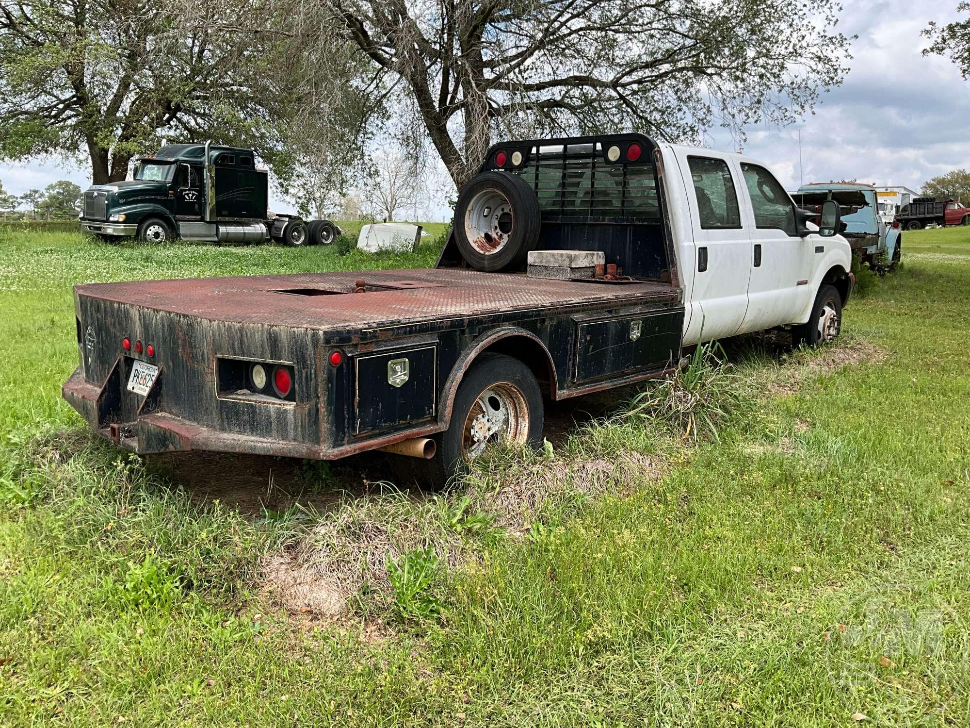 2003 FORD F-450 XL VIN: 1FDXW46P03EB78891 FLATBED