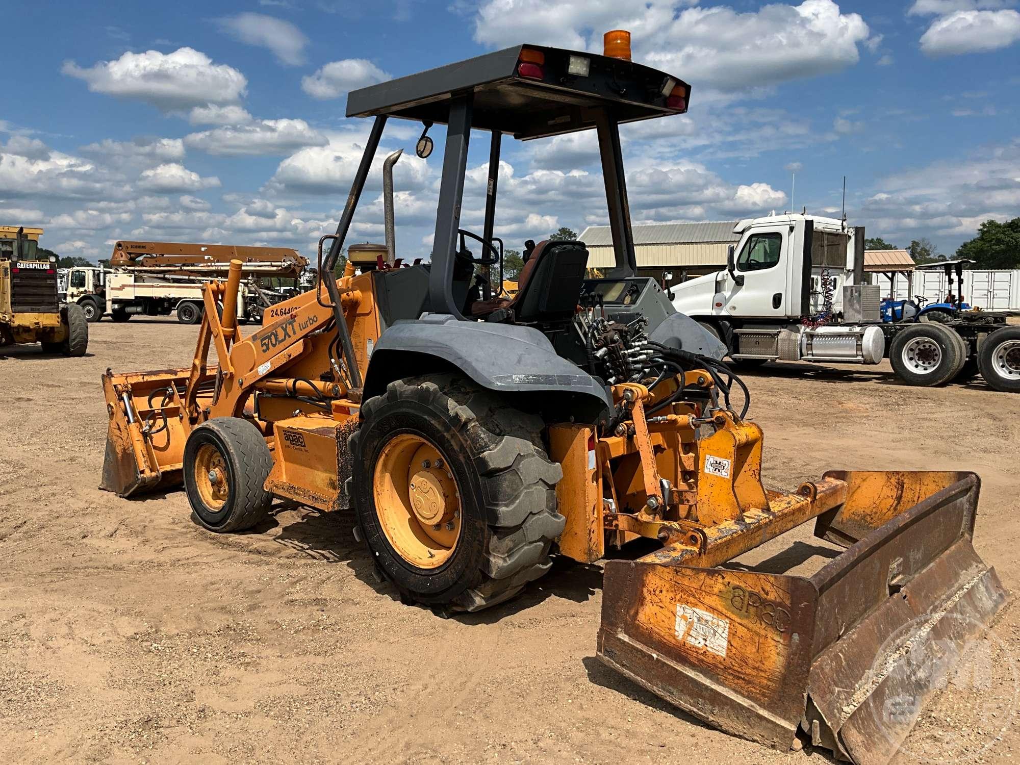 1999 CASE 570LXT SN: JJG021935 SKIP LOADER