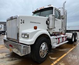 2013 WESTERN STAR 4900 TANDEM AXLE DAY CAB TRUCK TRACTOR VIN: 5KJJAEDV7DPBX3232