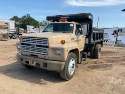 1992 FORD F-800 SINGLE AXLE DUMP TRUCK VIN: 1FDXK84A9NVA09313