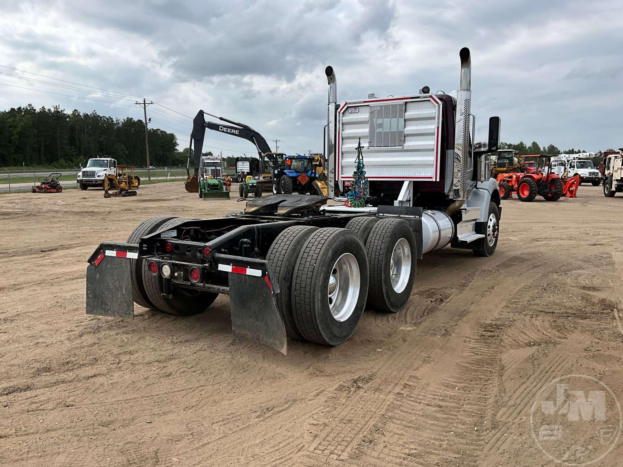 2023 INTERNATIONAL HX520 TANDEM AXLE DAY CAB TRUCK TRACTOR VIN: 3HSPAAPTXPN789848