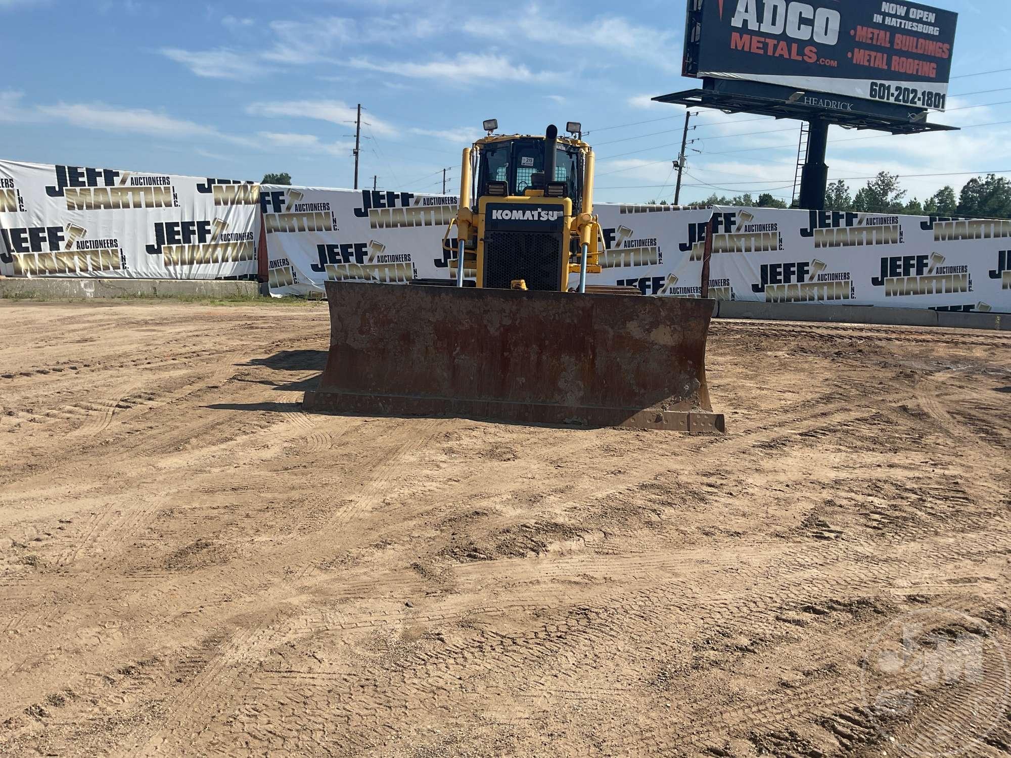 2014 KOMATSU D65PX-17 CRAWLER TRACTOR SN: 2338