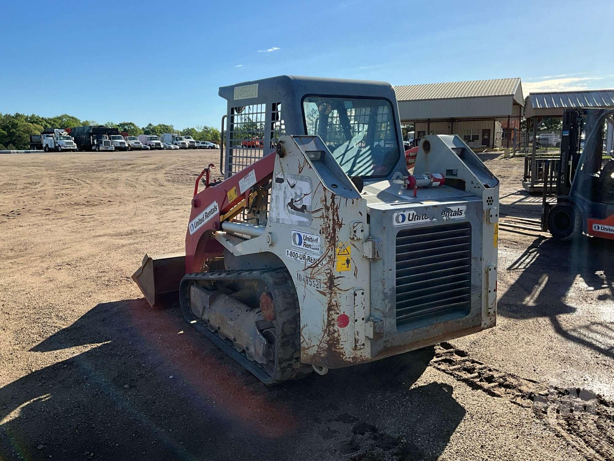 2016 TAKEUCHI MODEL TL8 MULTI TERRAIN LOADER SN: 200803592