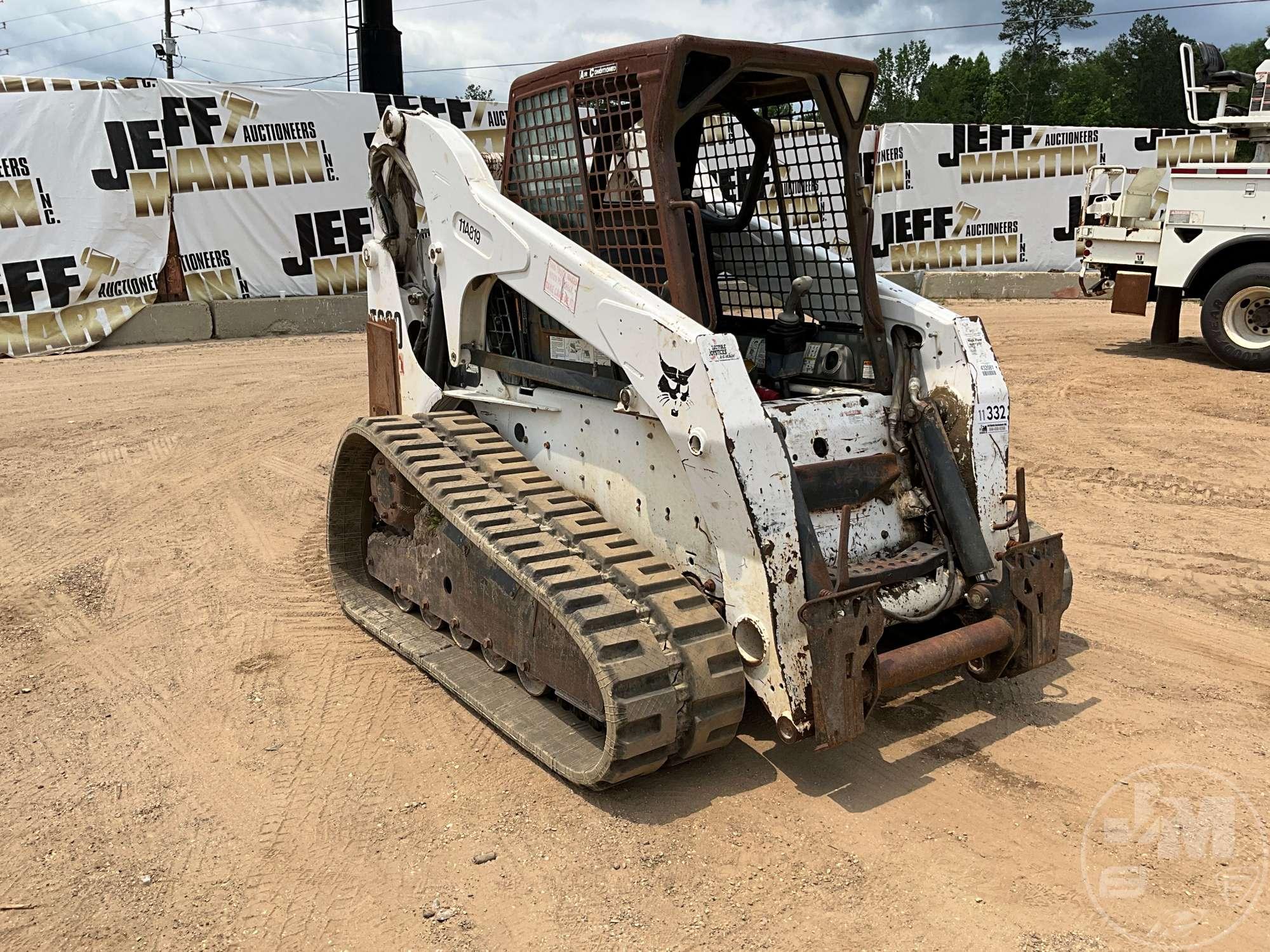 2010 BOBCAT MODEL T320 MULTI TERRAIN LOADER SN: A7MP63771