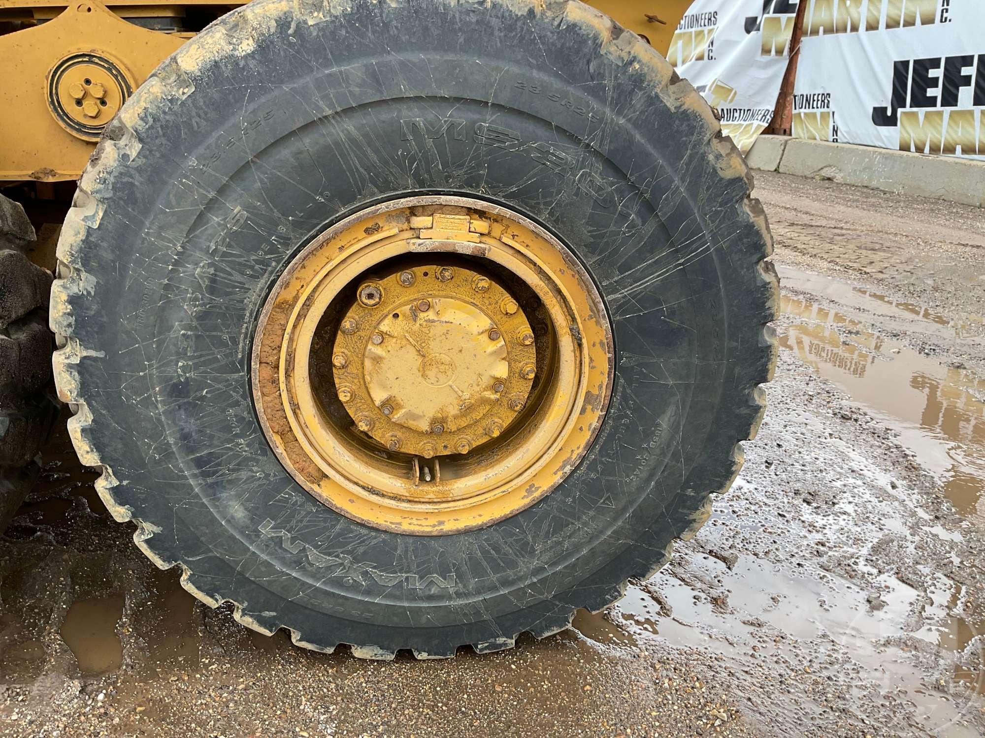 2015 CATERPILLAR 730C ARTICULATED DUMP TRUCK SN: CAT0730CLTFF00193