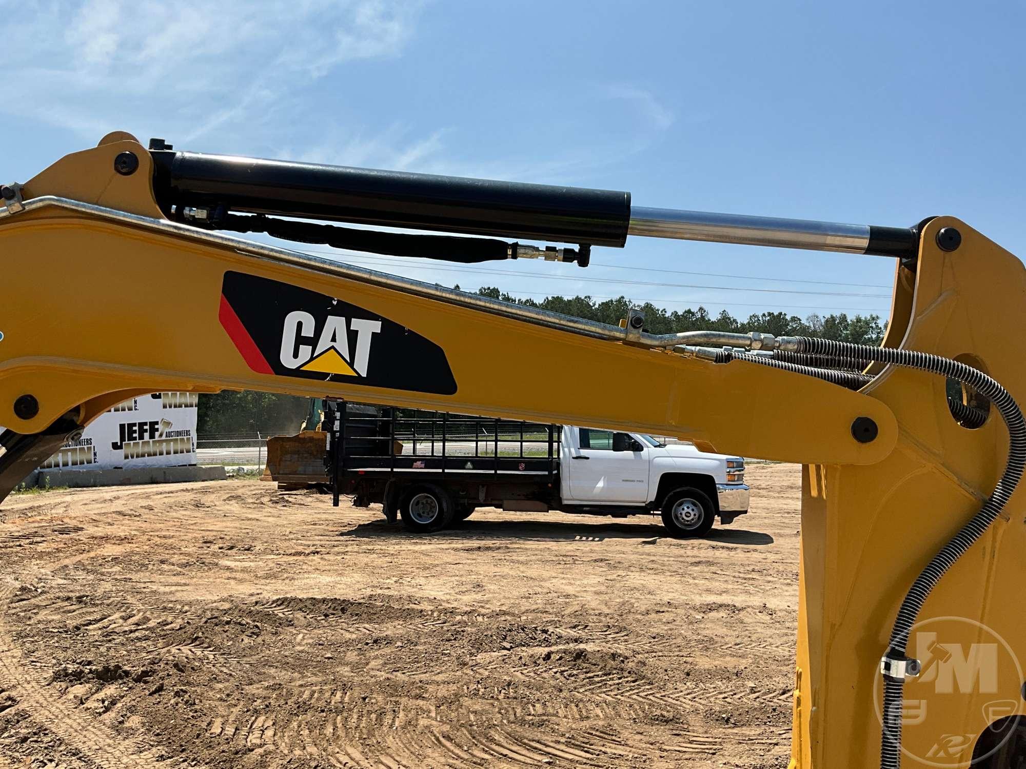 2019 CATERPILLAR 304E2CR MINI EXCAVATOR SN: ME406386