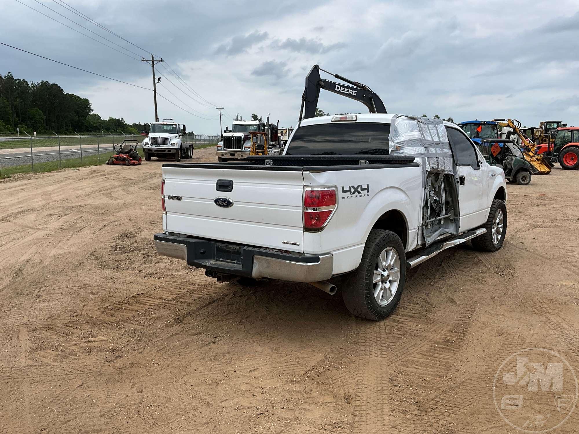 2014 FORD F-150XLT CREW CAB 4X4 PICKUP VIN: 1FTFW1EFXEFC85340