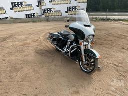 2017 HARLEY DAVIDSON MOTORCYCLE VIN: 1HD1FMC17HB653941