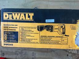 DEWALT DWE305 RECIPROCATING SAW