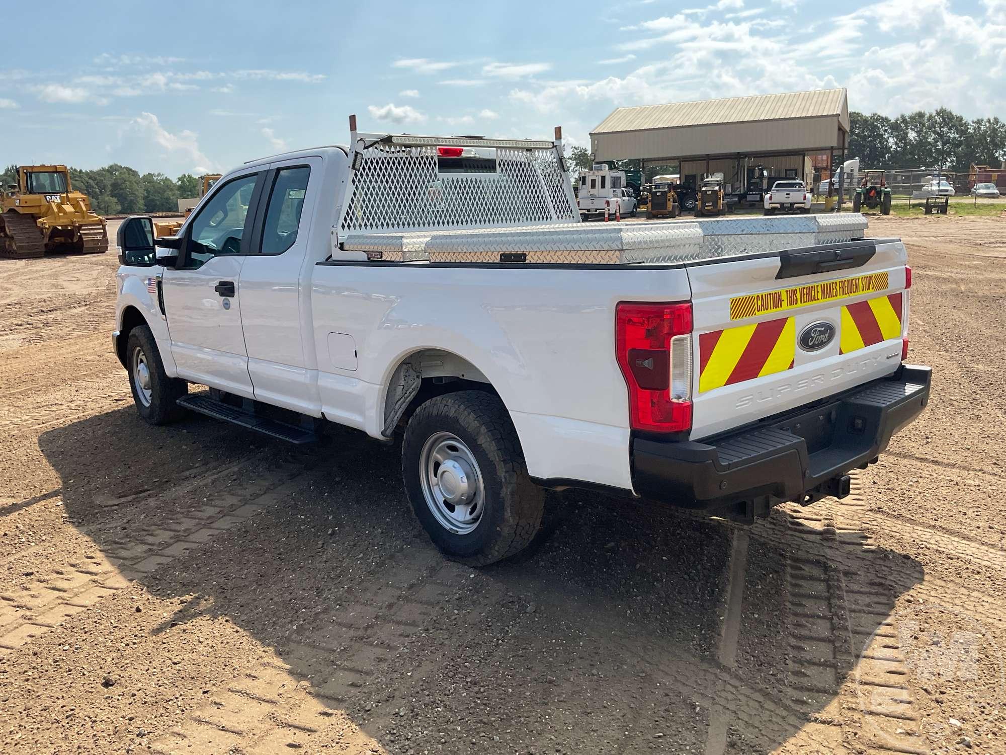 2017 FORD F-250XL SD EXTENDED CAB PICKUP VIN: 1FT7X2A67HEC10151