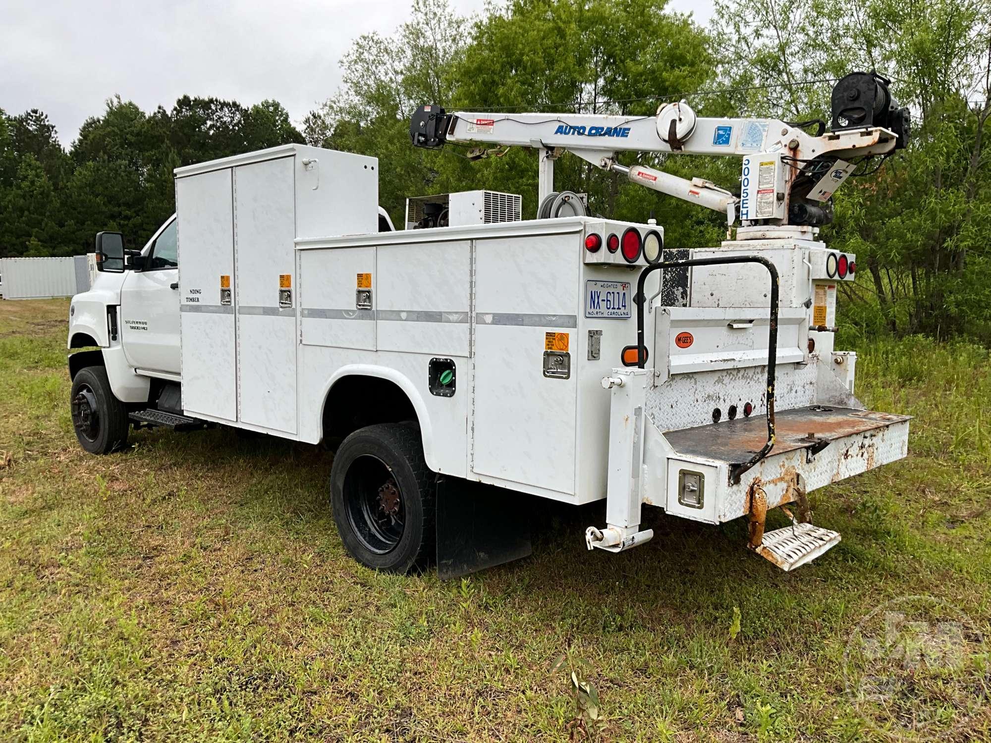 2020 CHEVROLET 5500HD S/A MECHANICS TRUCK VIN: 1HTKJPVK7LH587606