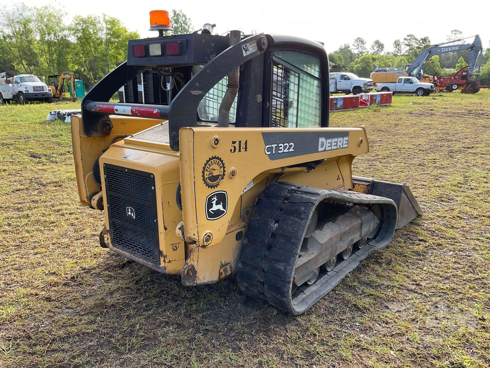 2005 DEERE MODEL CT322 MULTI TERRAIN LOADER SN: T0322TE119215