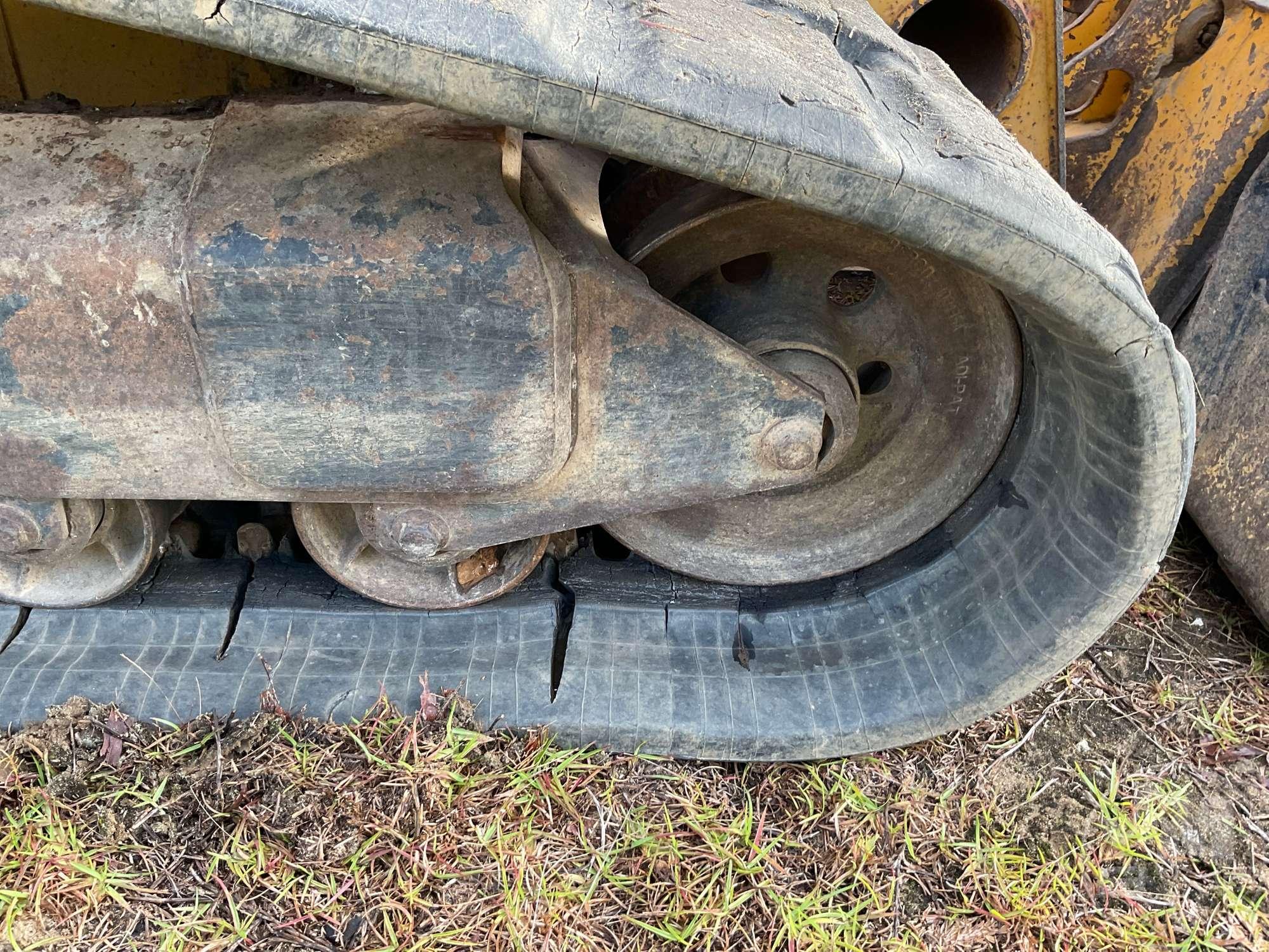 2005 DEERE MODEL CT322 MULTI TERRAIN LOADER SN: T0322TE119215