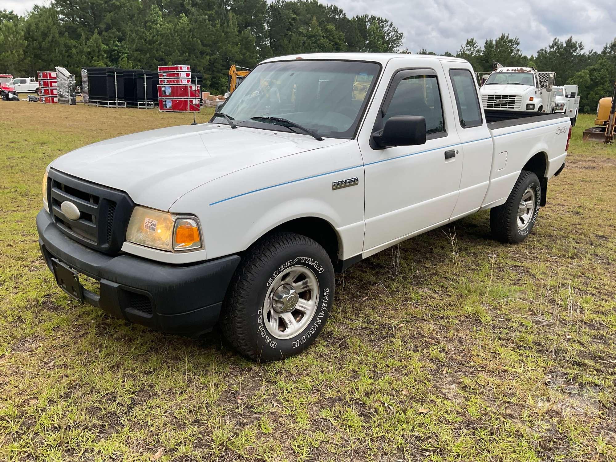 2007 FORD RANGER REGULAR CAB 4X4 PICKUP VIN: 1FTYR15E17PA79876