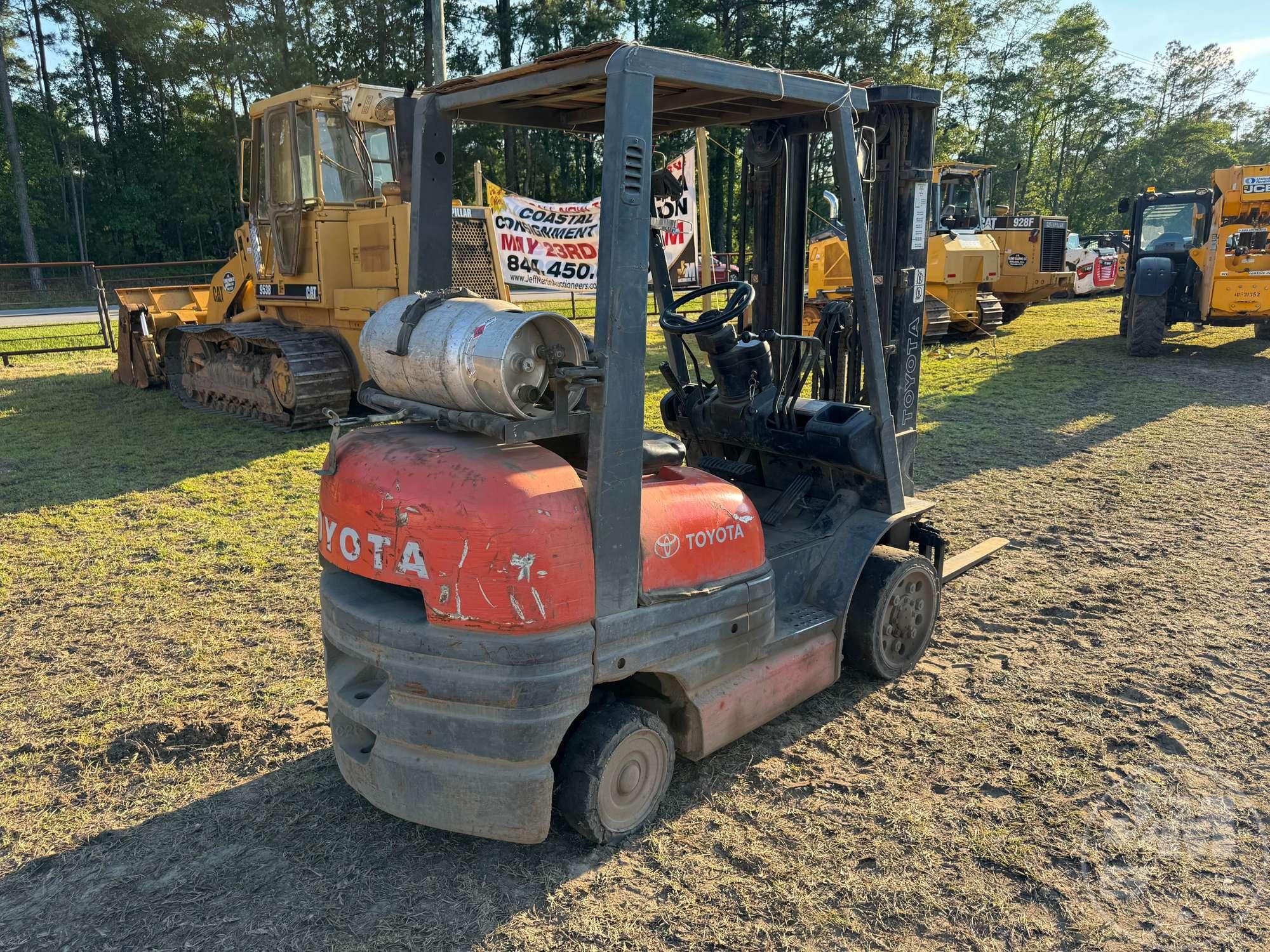 TOYOTA 42-6FGGU25 CUSHION TIRE FORKLIFT SN: 73477