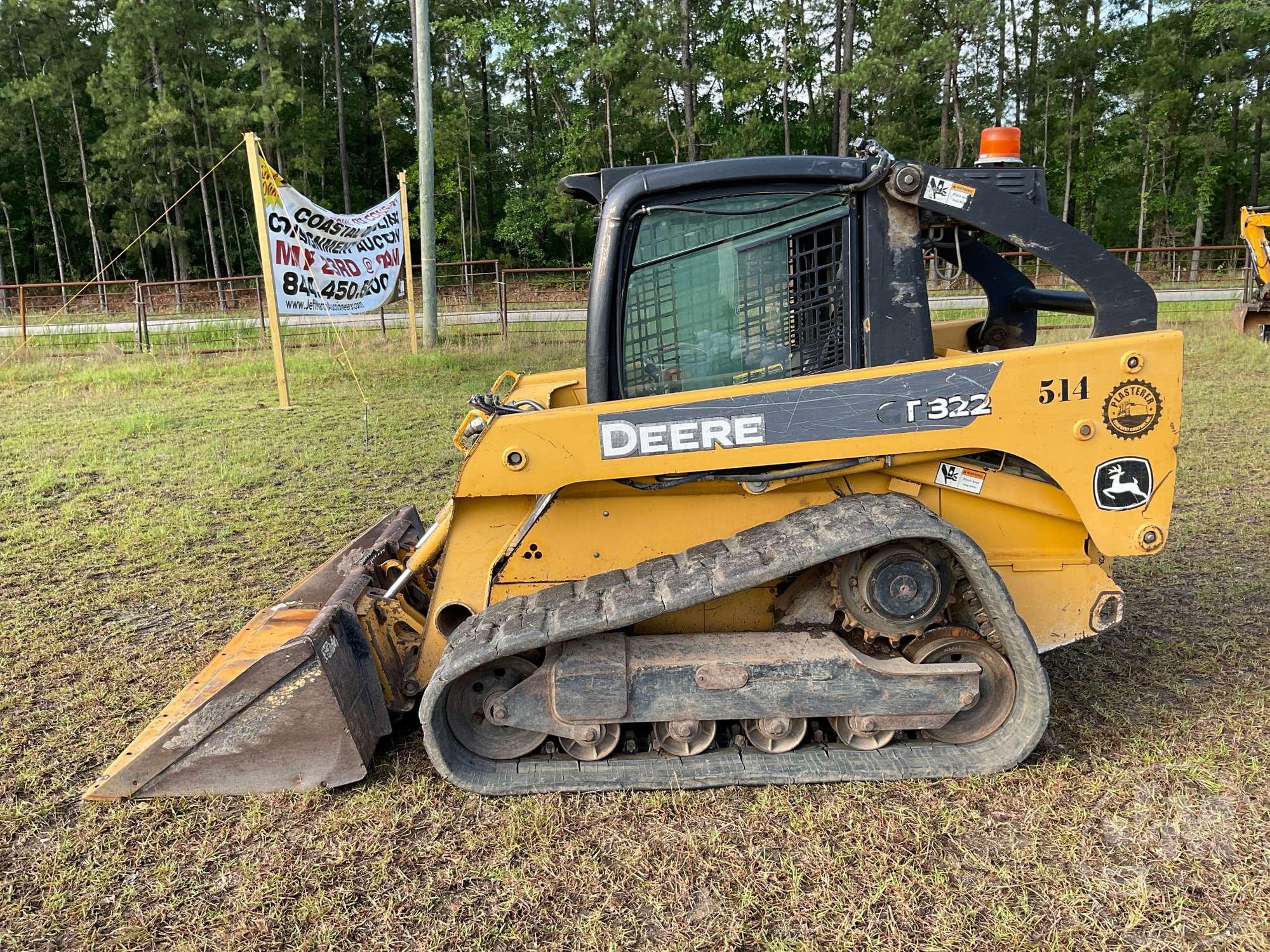 2005 DEERE MODEL CT322 MULTI TERRAIN LOADER SN: T0322TE119215