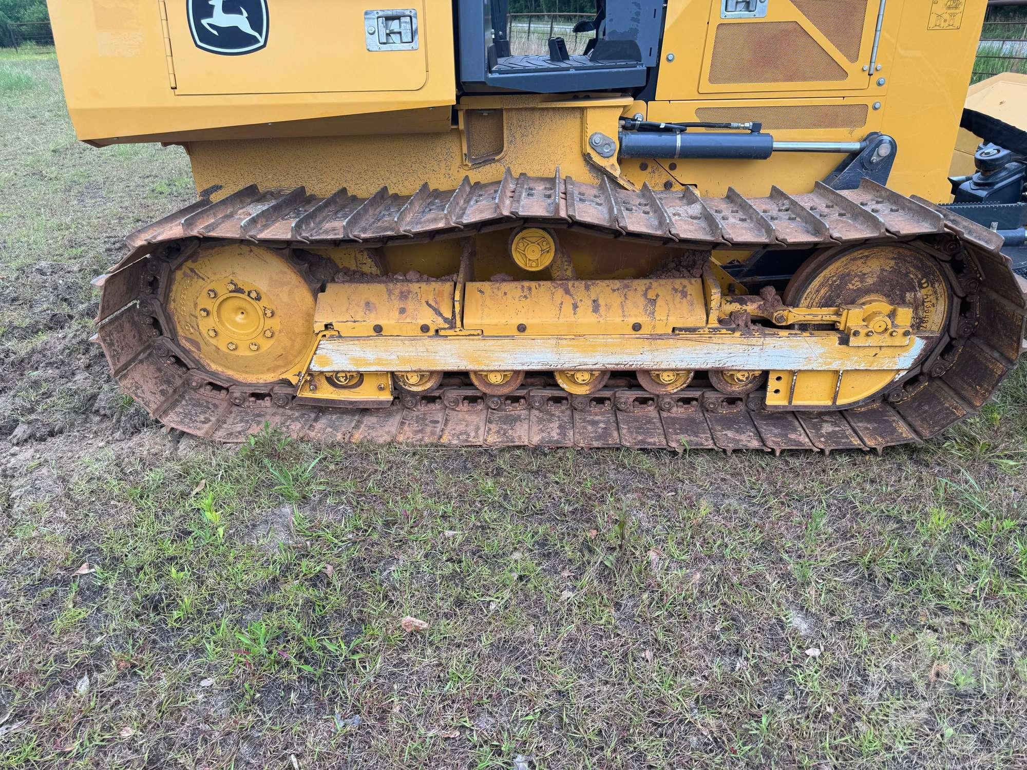 2019 DEERE 450K CRAWLER TRACTOR SN: 1T0450KXEKF353408